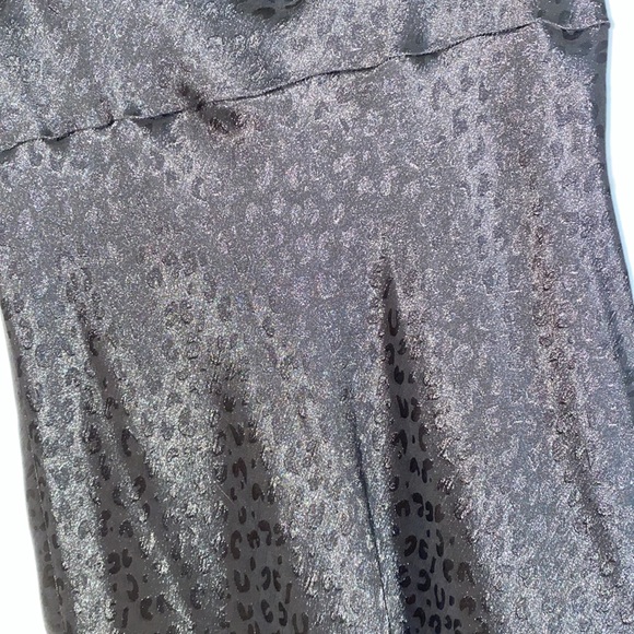 Black slip dress with subtle leopard print - Picture 3 of 5